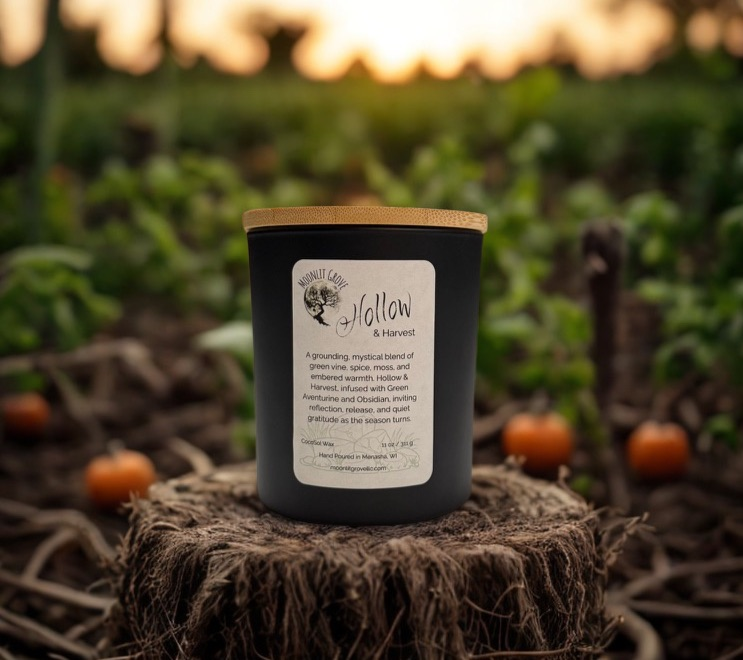 Hollow & Harvest 11 oz Candle #1