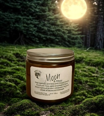 Moss & Moon 10 oz Candle
